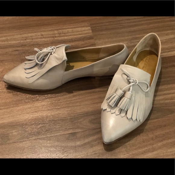 Flats - Picture 3 of 6